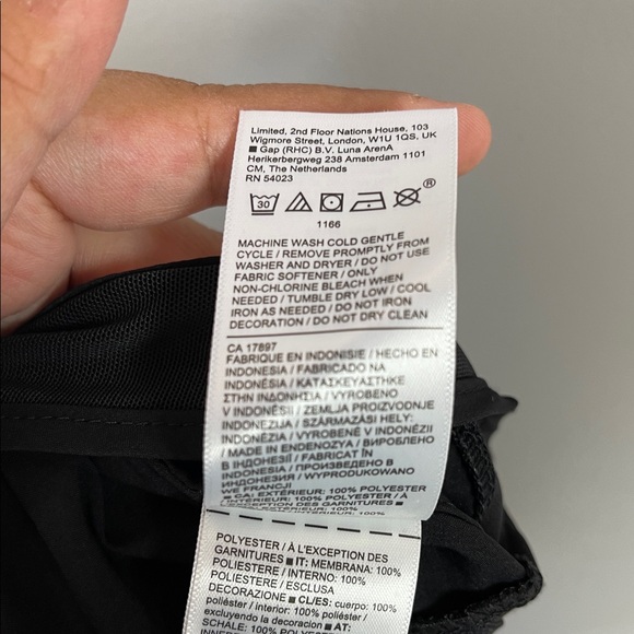 Athleta Mesh Racer Run Short 4" - Picture 6 of 6